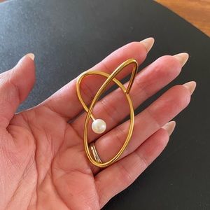 MAM Originals Gold and Pearl Ear Cuff
